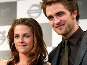 Robert Pattinson perdoou Kristen Stewart segundo Site