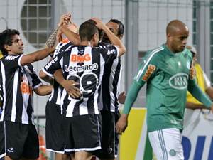 Campeonato Brasileiro 2012 - Atlético-MG vence o Palmeiras e acaba com jejum incômodo