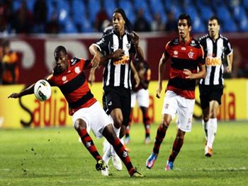 Atlético-MG tropeça em casa diante do Flamengo e fica longe do título