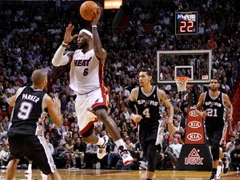 Seis anos após derrota, LeBron quer revanche contra Spurs em finais da NBA